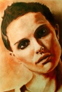 Retrato de una niña con estilo de dibujo artístico, técnica de acuarela y pintura, en la escuela de arte El Visor en Barcelona.